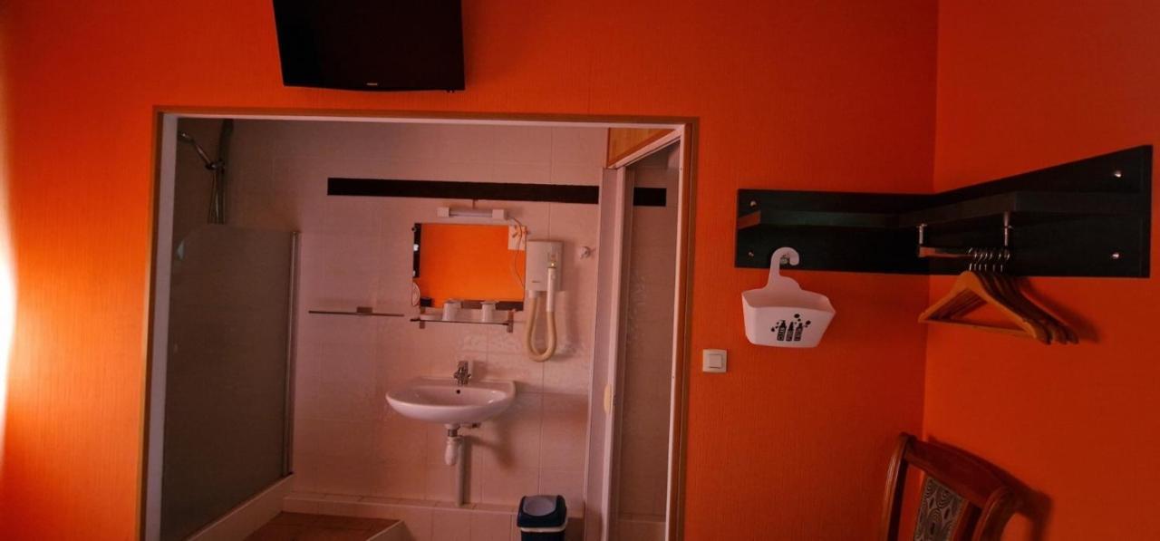 Hotel Les Rosiers La Rochelle  Zewnętrze zdjęcie