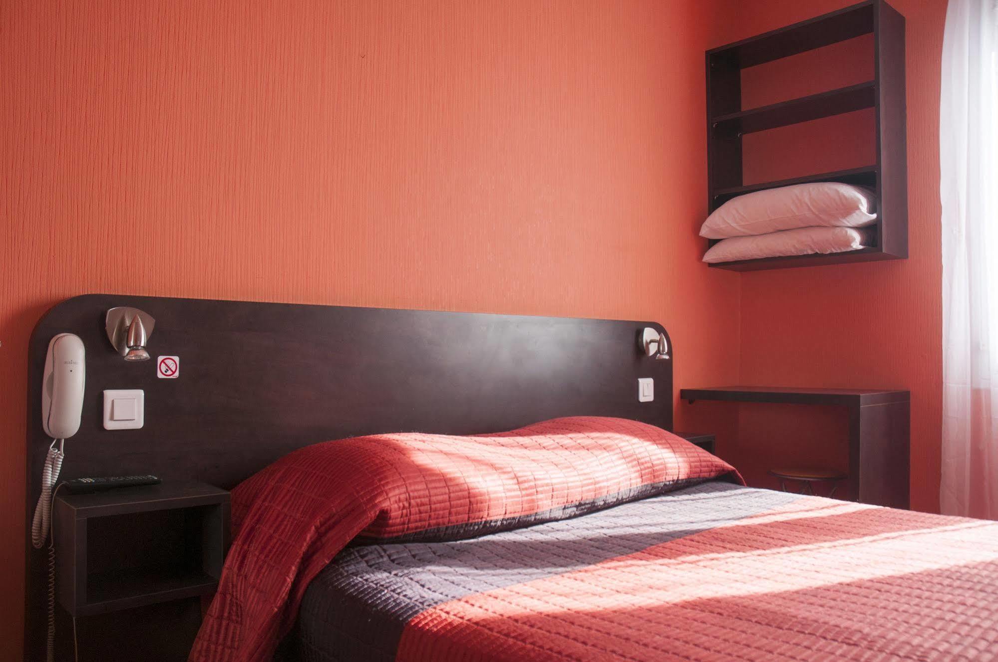 Hotel Les Rosiers La Rochelle  Zewnętrze zdjęcie