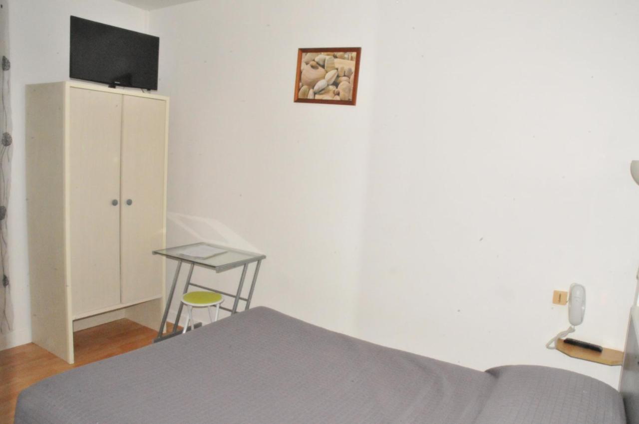 Hotel Les Rosiers La Rochelle  Zewnętrze zdjęcie
